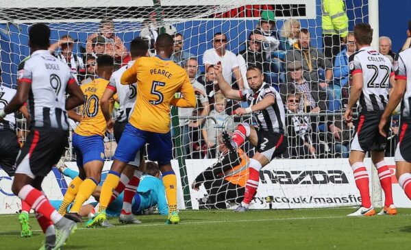 Soi kèo Grimsby Town vs Mansfield Town 1h30 21/09/2022